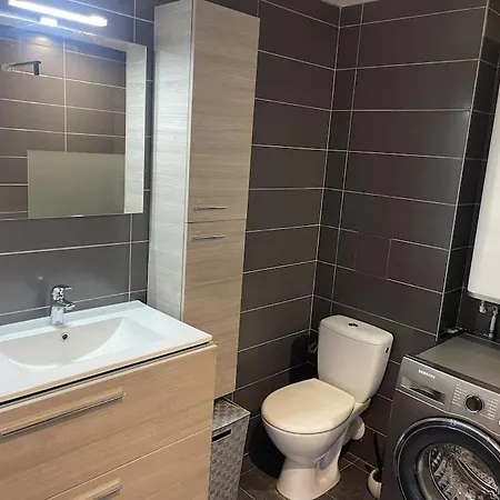 Apartment Location Meuble Terrasse *