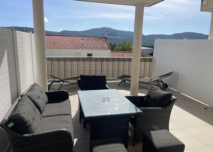 Location Meuble Terrasse Appartement Porto-Vecchio (Corsica)